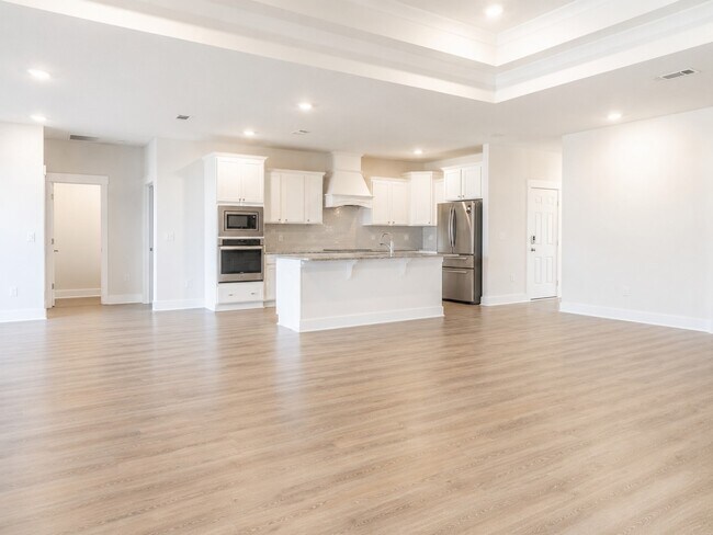 Foto del edificio - 6242 Jenks Dr