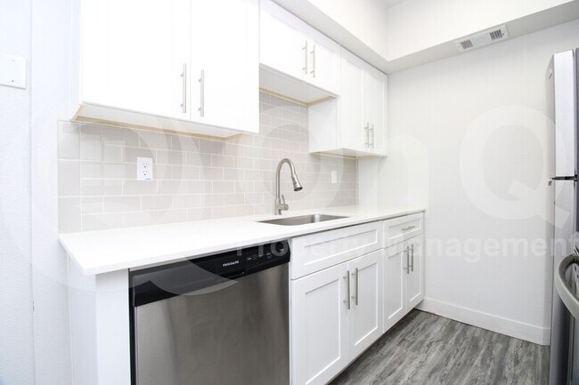 Foto del edificio - 1422 N 5th St