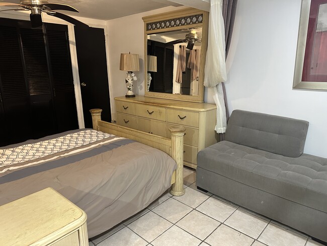 Building Photo - 25308 Craft Ave