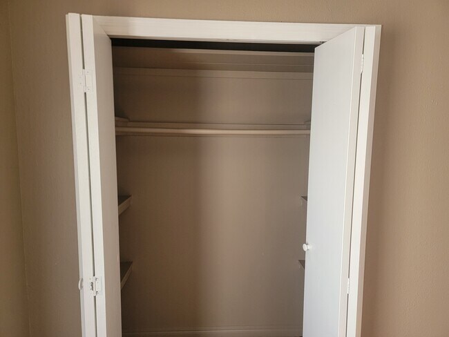 Building Photo - 3701 N Drexel Blvd