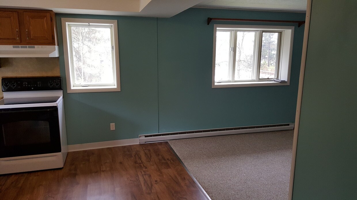 Foto principal - 10 E Campville Rd