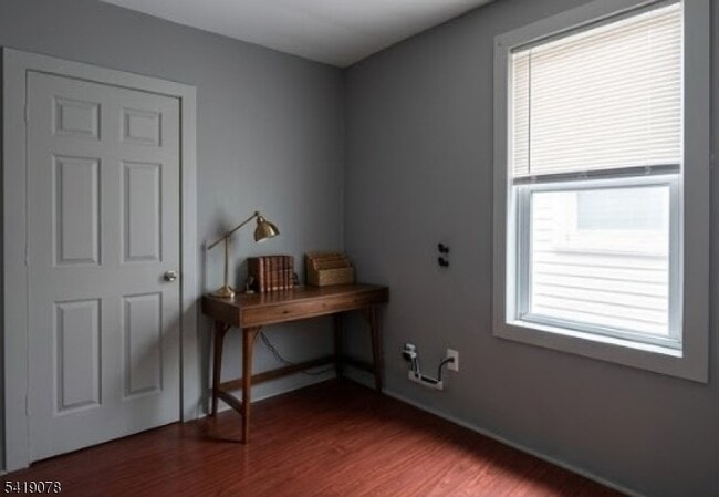 Foto del edificio - 73 4th St