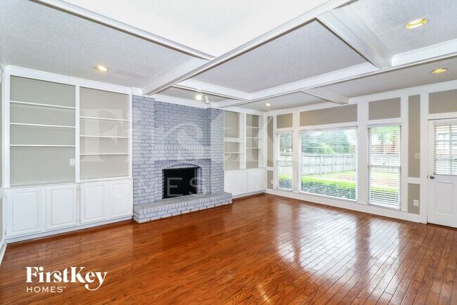 Foto del edificio - 2364 Carrollwood Ln