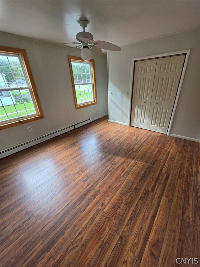 Foto del edificio - 157 N Meadow St