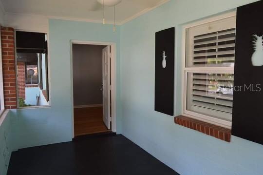 Foto del edificio - 1906 Harrison Ave