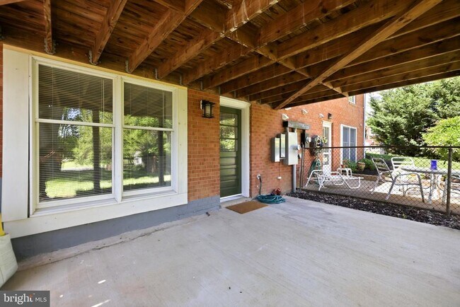 Foto del edificio - 414 Madison Ct SE