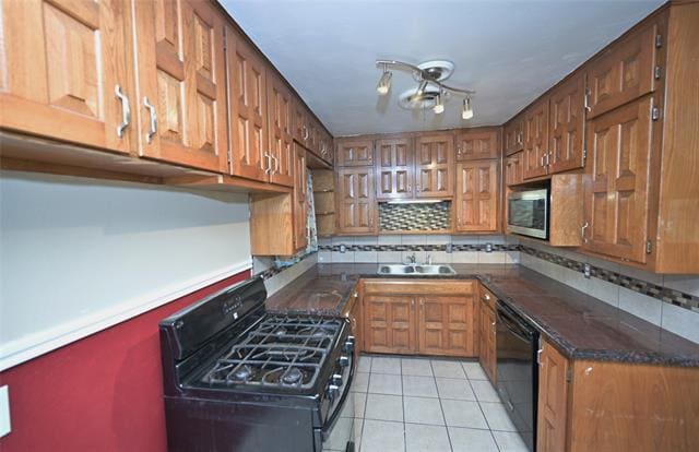 Foto del edificio - 1804 England Rd