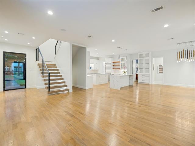 Foto del edificio - 5615 Brookstown Dr