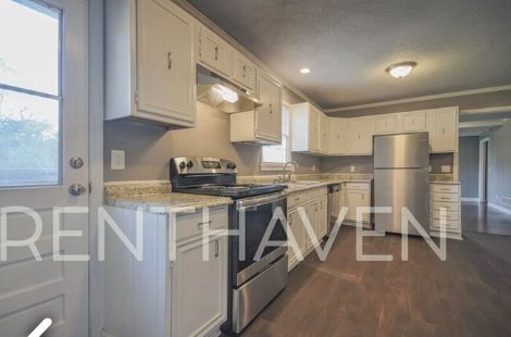Foto del edificio - 2908 Ulmer Rd