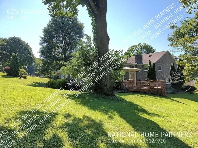 Building Photo - Rent to Own Large Home on Large Lot with $...