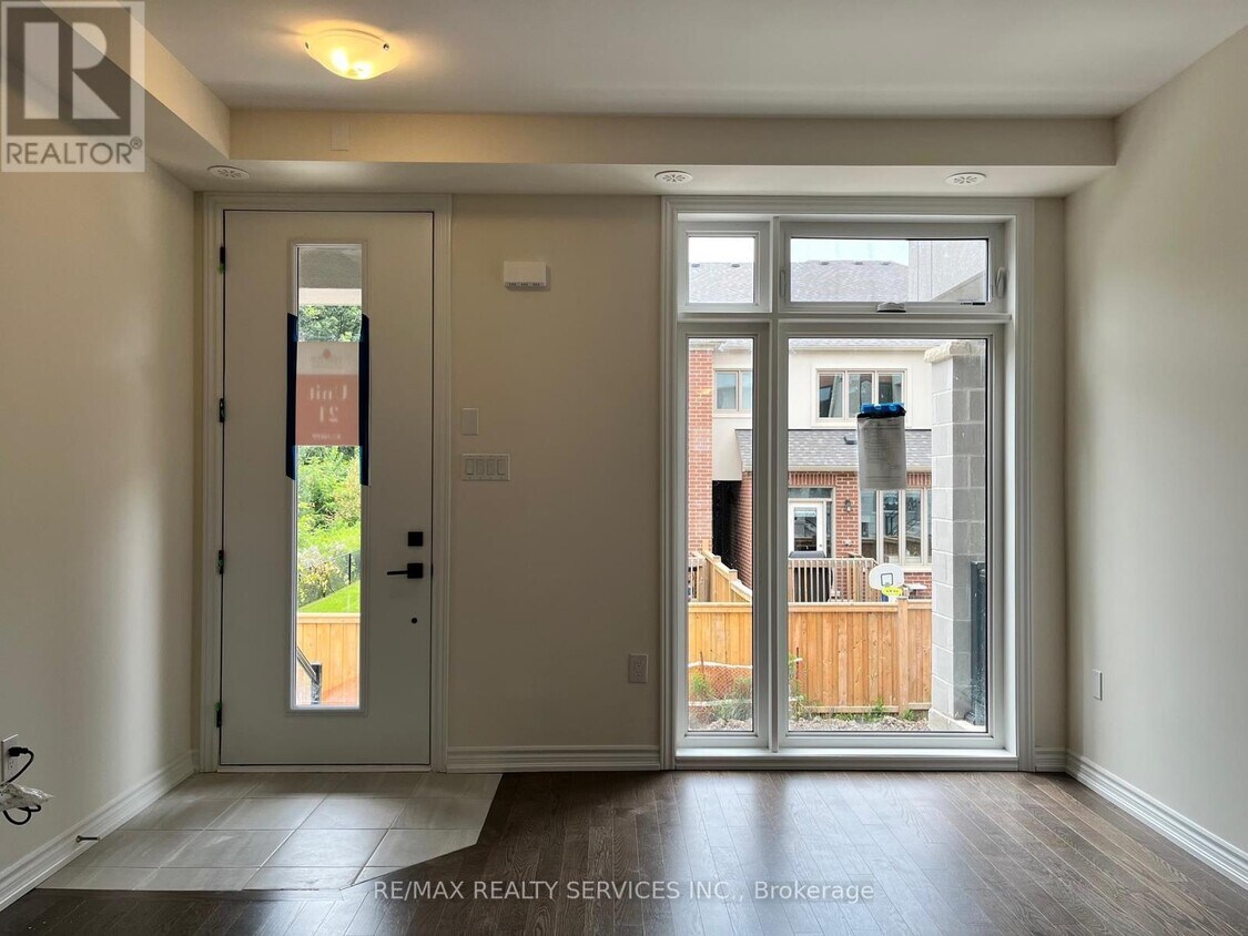 Photo principale - 20-20 Knotsberry Cir