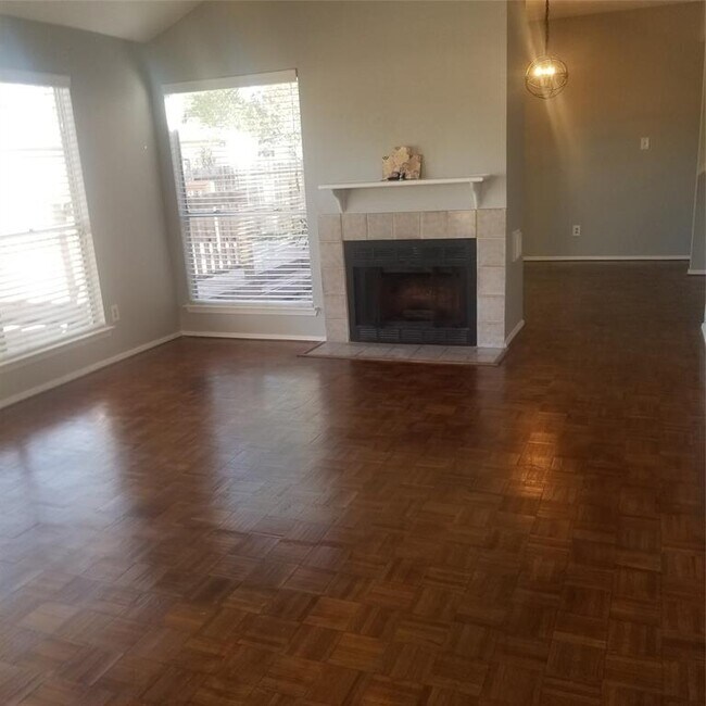 Building Photo - 15903 Alta Mar Dr