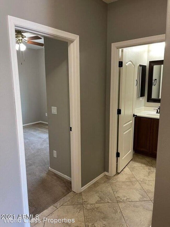 Foto del edificio - 3 br, 2 bath House - 4108 E Velasco St