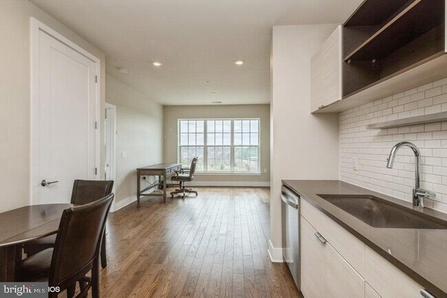Building Photo - 506 Diamondback Dr