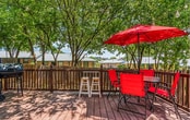 Backyard Deck - 9410 Kenton Hl