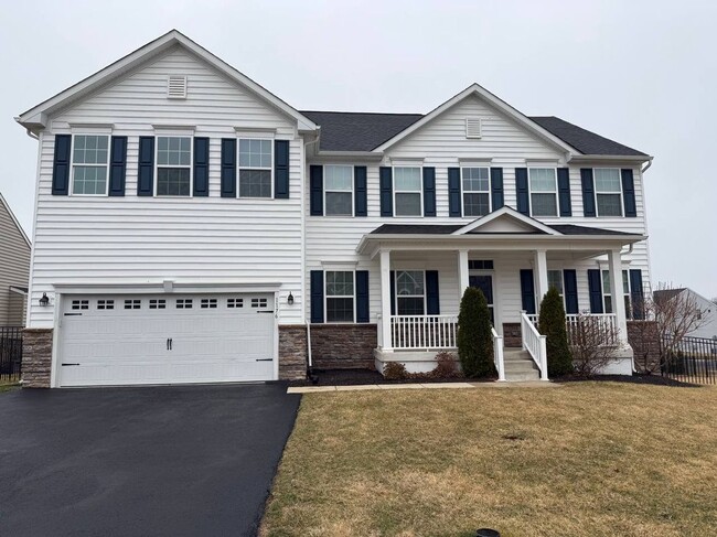 Building Photo - 1176 Lynch Cir