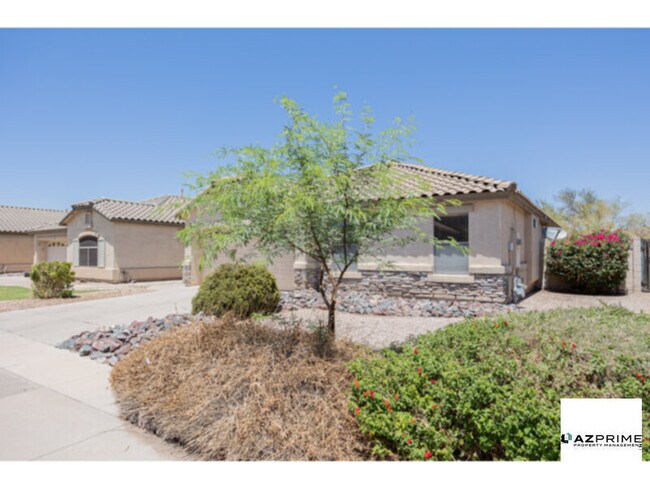 Building Photo - Tucked Into a Desirable Mesa Neighborhood,...