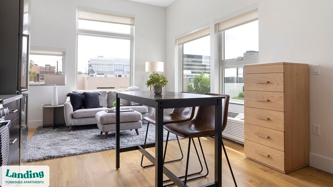 Building Photo - 135 Adams St