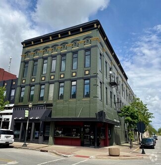 Building Photo - 200 1/2 N Main St