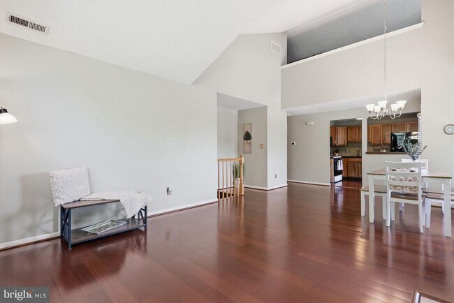 Foto del edificio - 3604 Waltham Ct