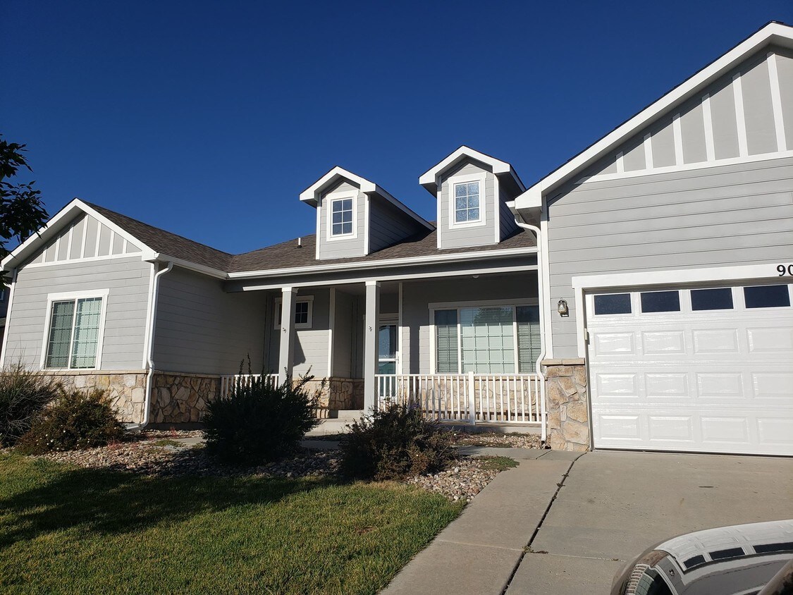 9044 Sunningdale Rd, Peyton, CO 80831 House Rental in Peyton, CO