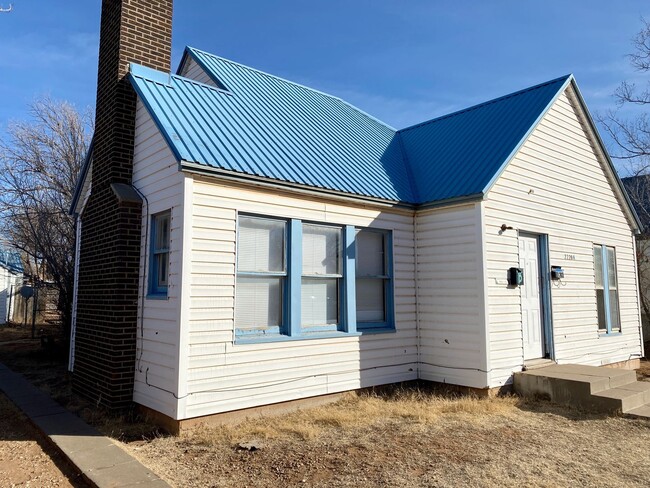 Building Photo - 2220 15th St