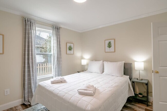 Foto del edificio - 2863 Potter Dr