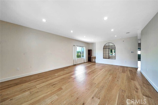 Foto del edificio - 2807 E 6th St