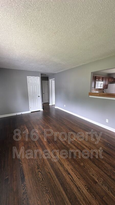 Building Photo - 13217 E 39th St South