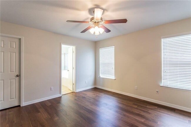 Foto del edificio - 3712 Nightjar View Terrace