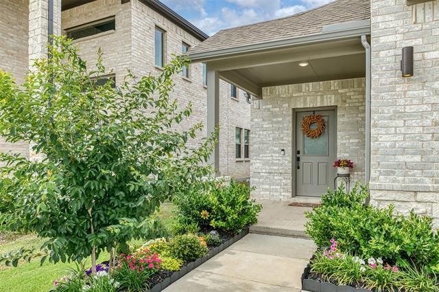 Foto del edificio - 222 Goosewood Dr
