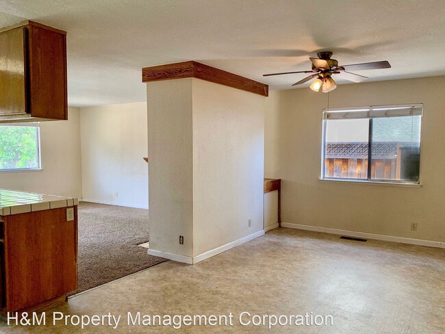 Building Photo - 4 br, 2 bath House - 1493 LONGMEADOW DR