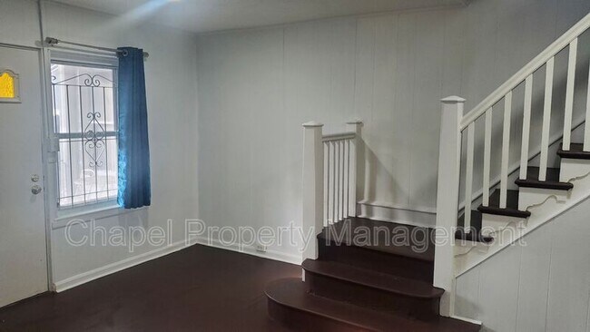 Building Photo - 4813 Olive St