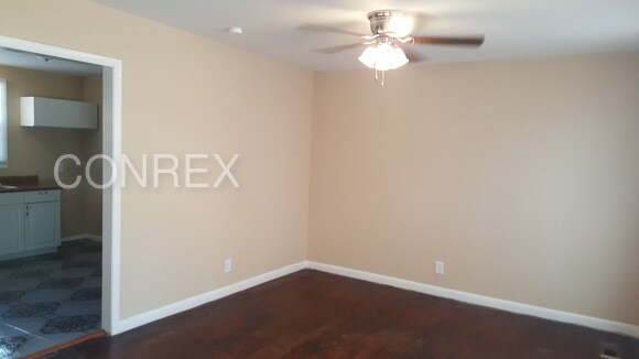 Foto del edificio - 3704 Lakewood Cir NW