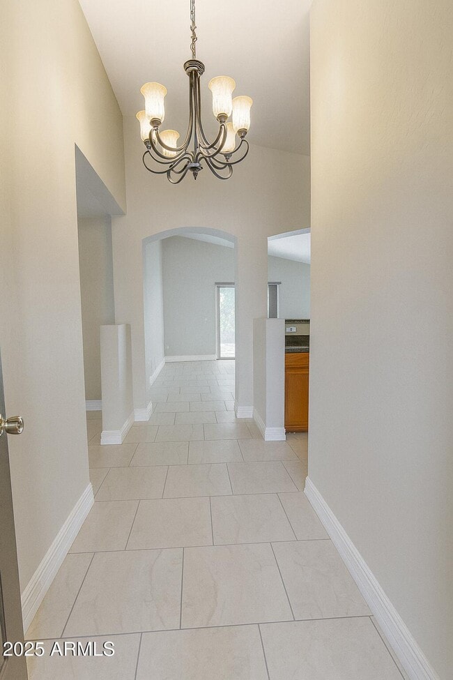 Foto del edificio - 23993 W Pecan Rd