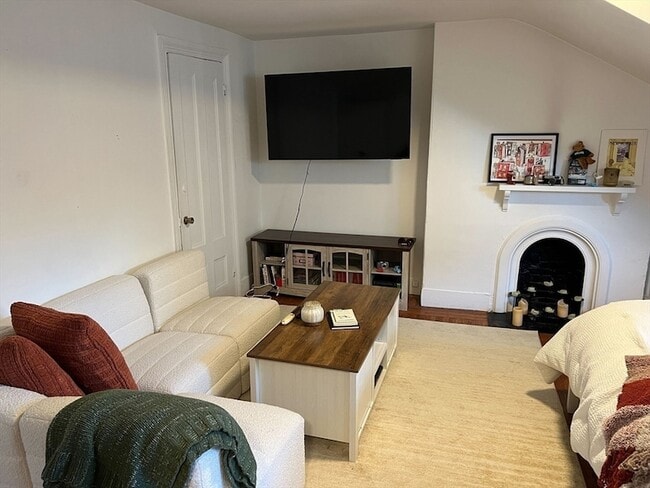 Photo - 107 Charles St Apartment