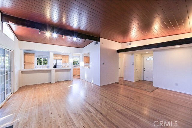 Foto del edificio - 5913 Ostrom Ave