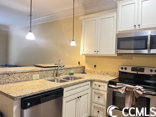 Foto del edificio - 788 Gabreski Ln