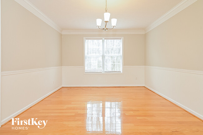 Foto del edificio - 455 Woodbyne Dr