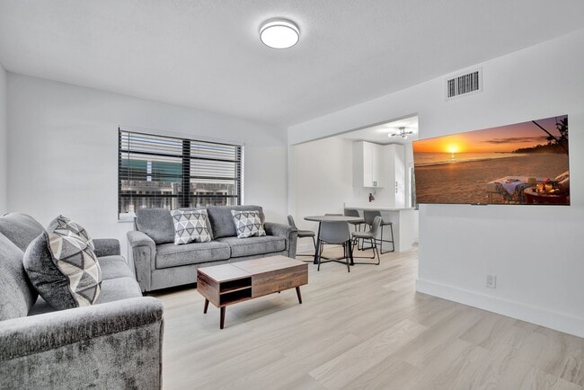 Foto del edificio - 620 SW 7th Ave