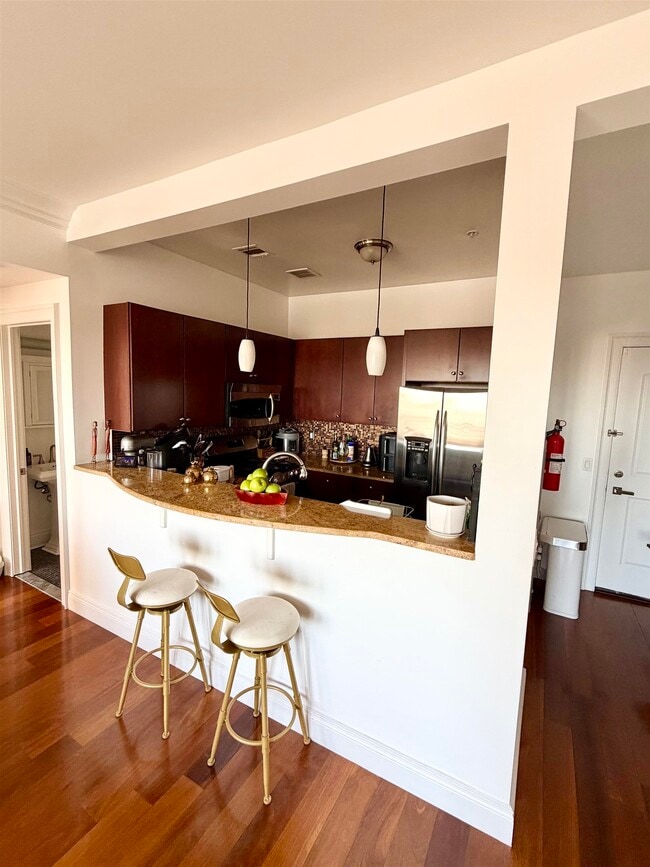 Foto del edificio - 34-40-40 48th St