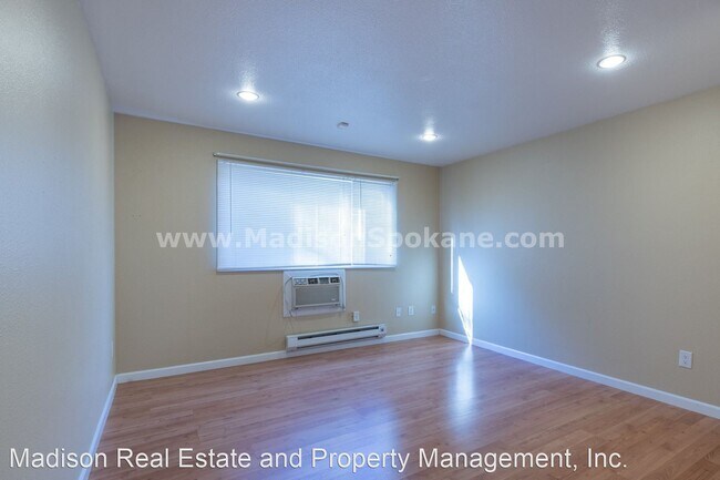 Building Photo - 1 br, 1 bath House - 1821 W 8th Ave #1