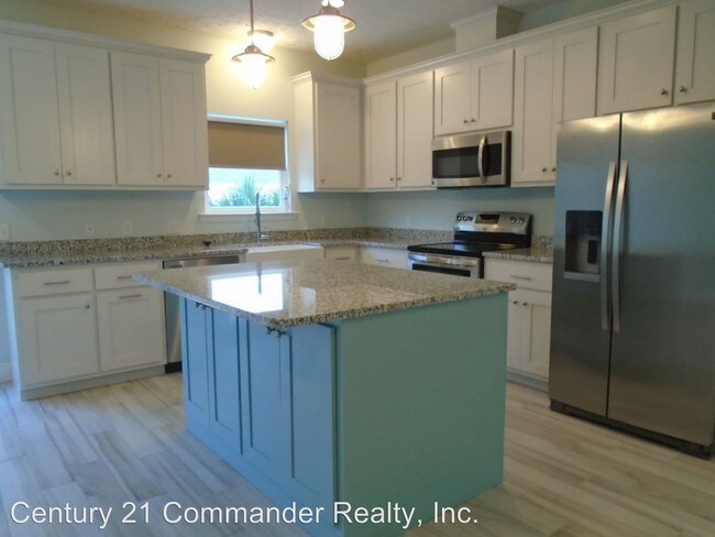 Foto del edificio - 4 br, 3.5 bath House - 14203 A Millcole Ave