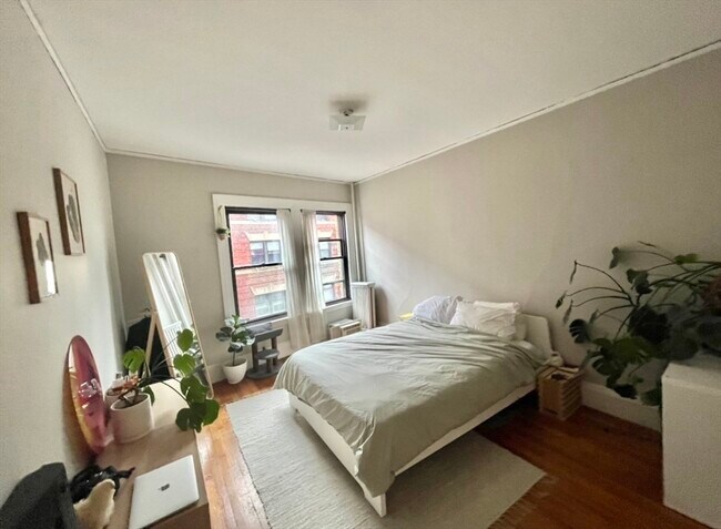 Foto del edificio - 9 Sewall Ave