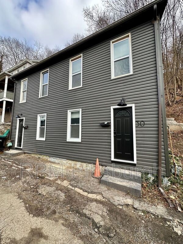 Photo - 30 Ganster St