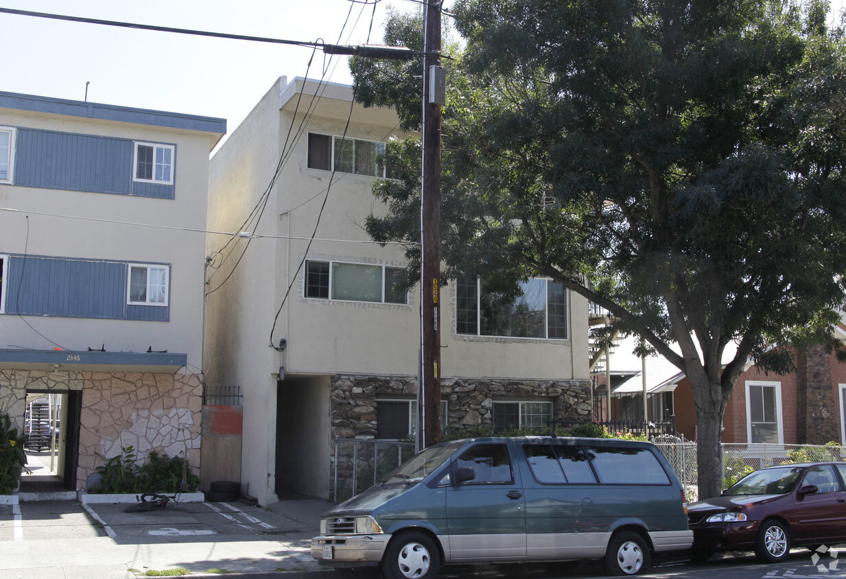Primary Photo - 2336 Fruitvale Ave
