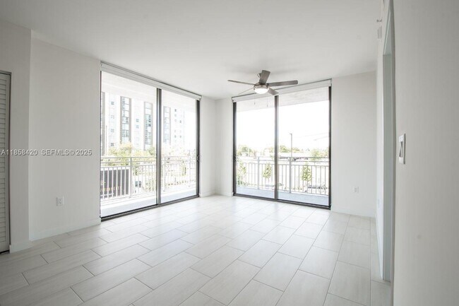 Foto del edificio - 3645 NW 36th St