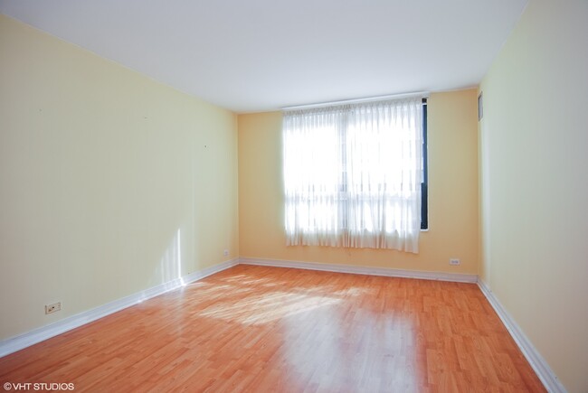 Foto del edificio - 401 E Ontario St