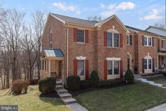Building Photo - 2733 Quarry Heights Way