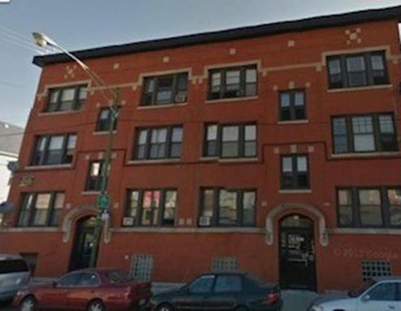 Primary Photo - 3156 W Diversey Ave